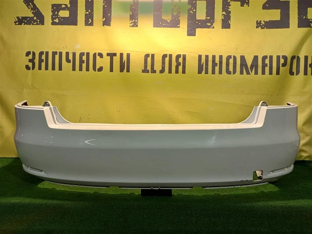Бампер задний Skoda  Superb 2013