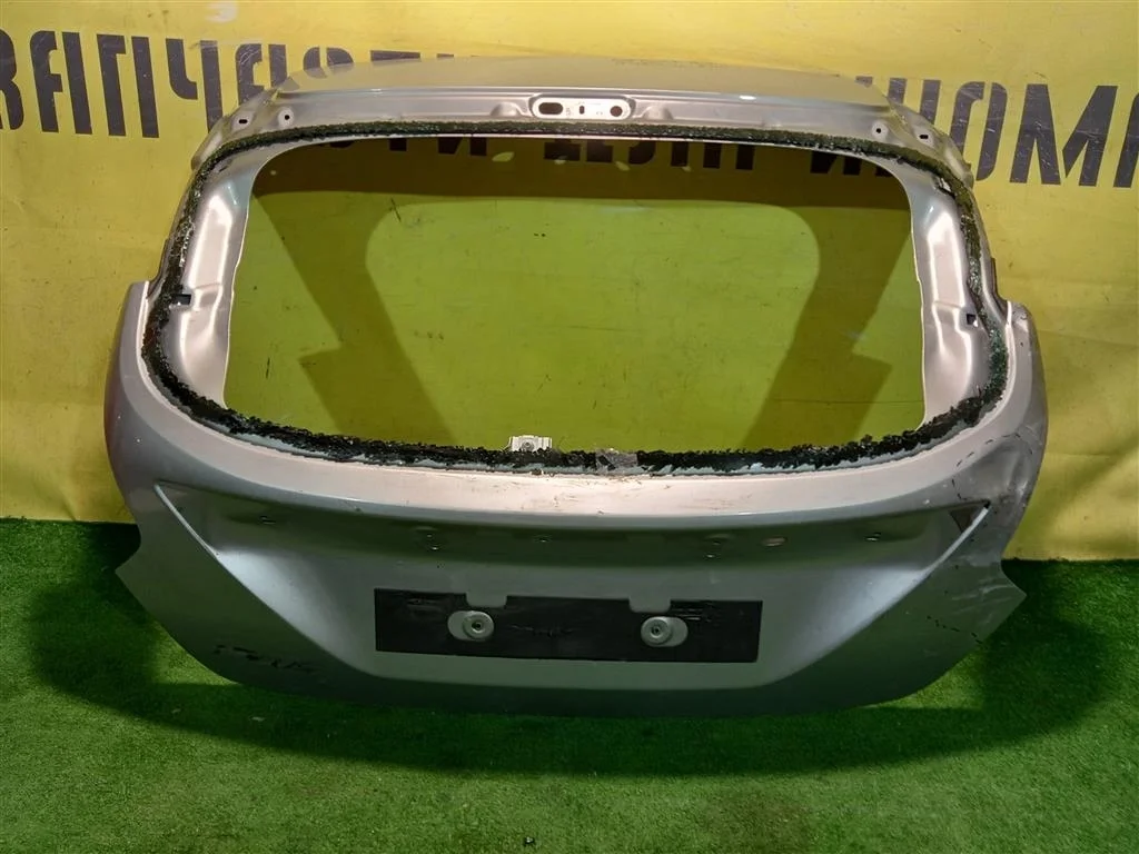 Дверь багажника Ford Focus III 2011