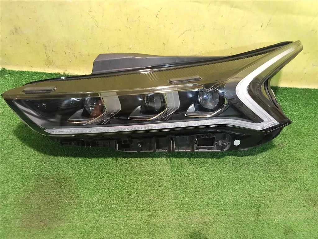 Фара левая LED Kia K5 2019