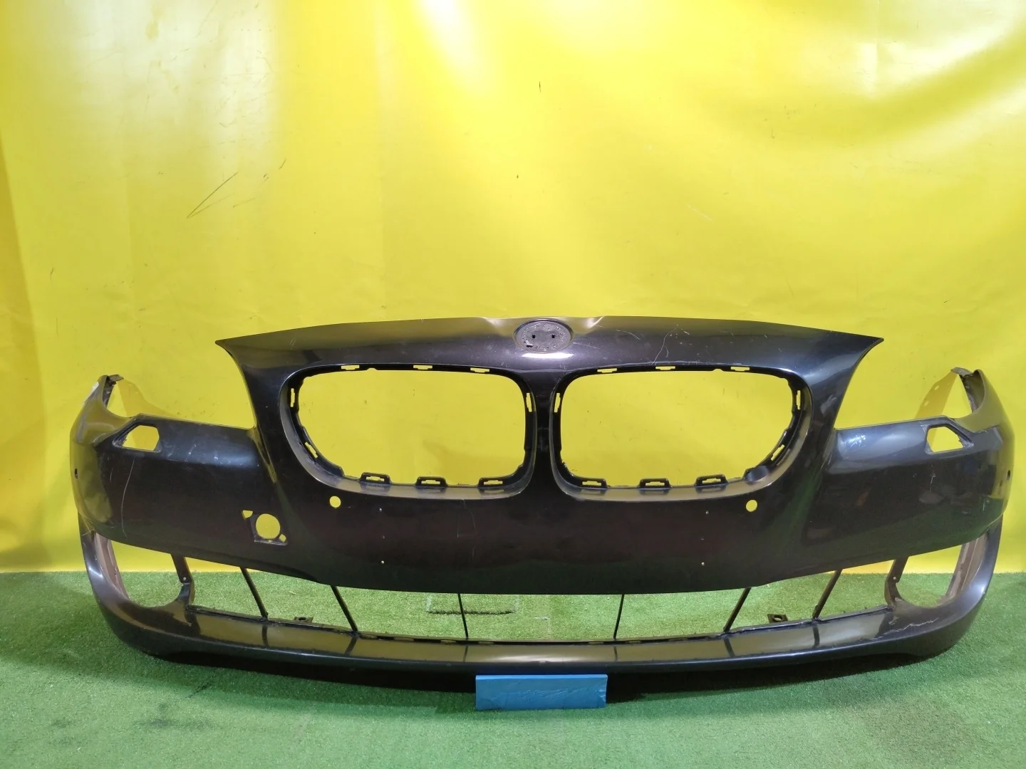 Бампер передний BMW 5 F10/F11 2009
