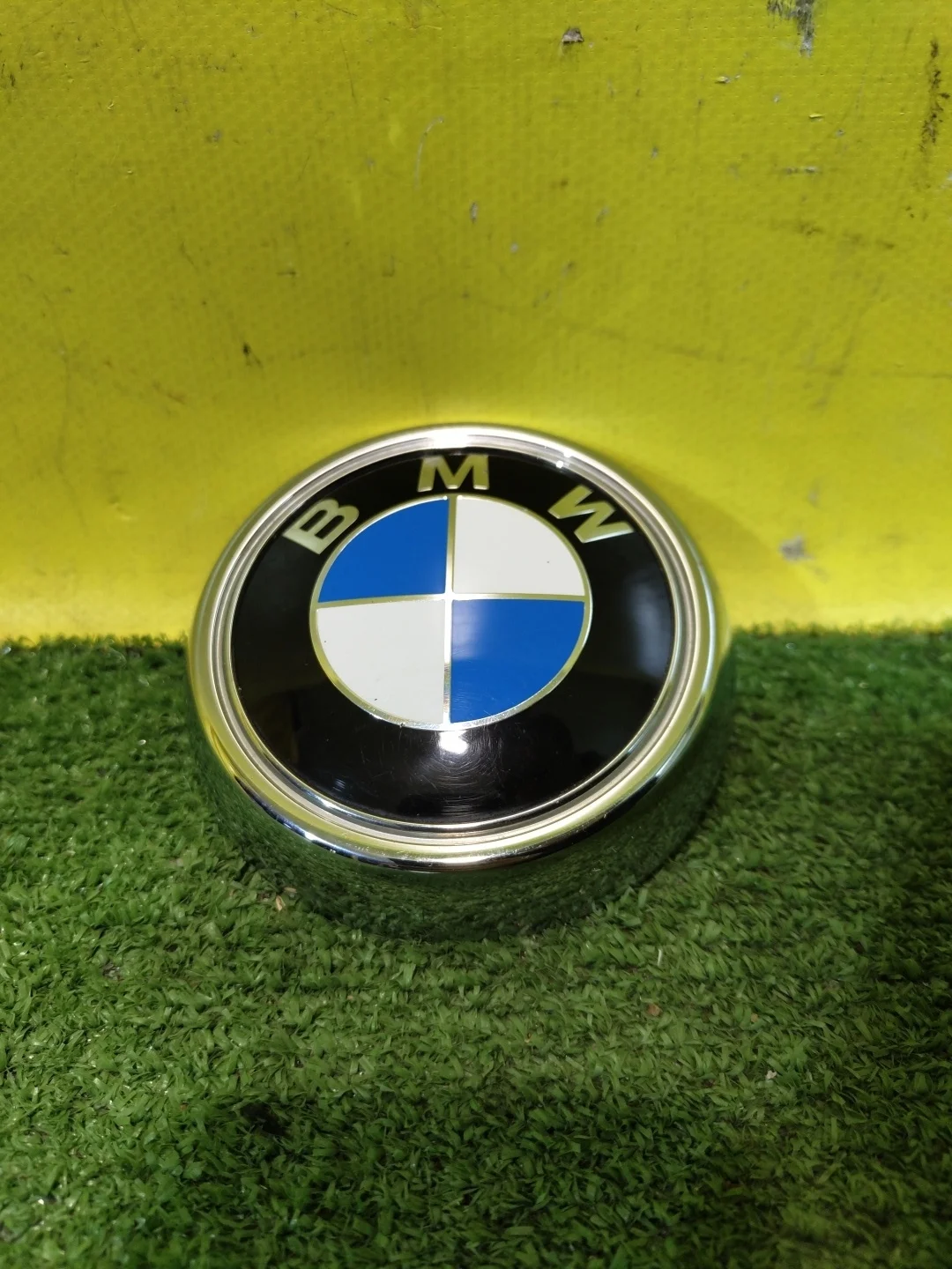 Эмблема BMW X3 F25 2010