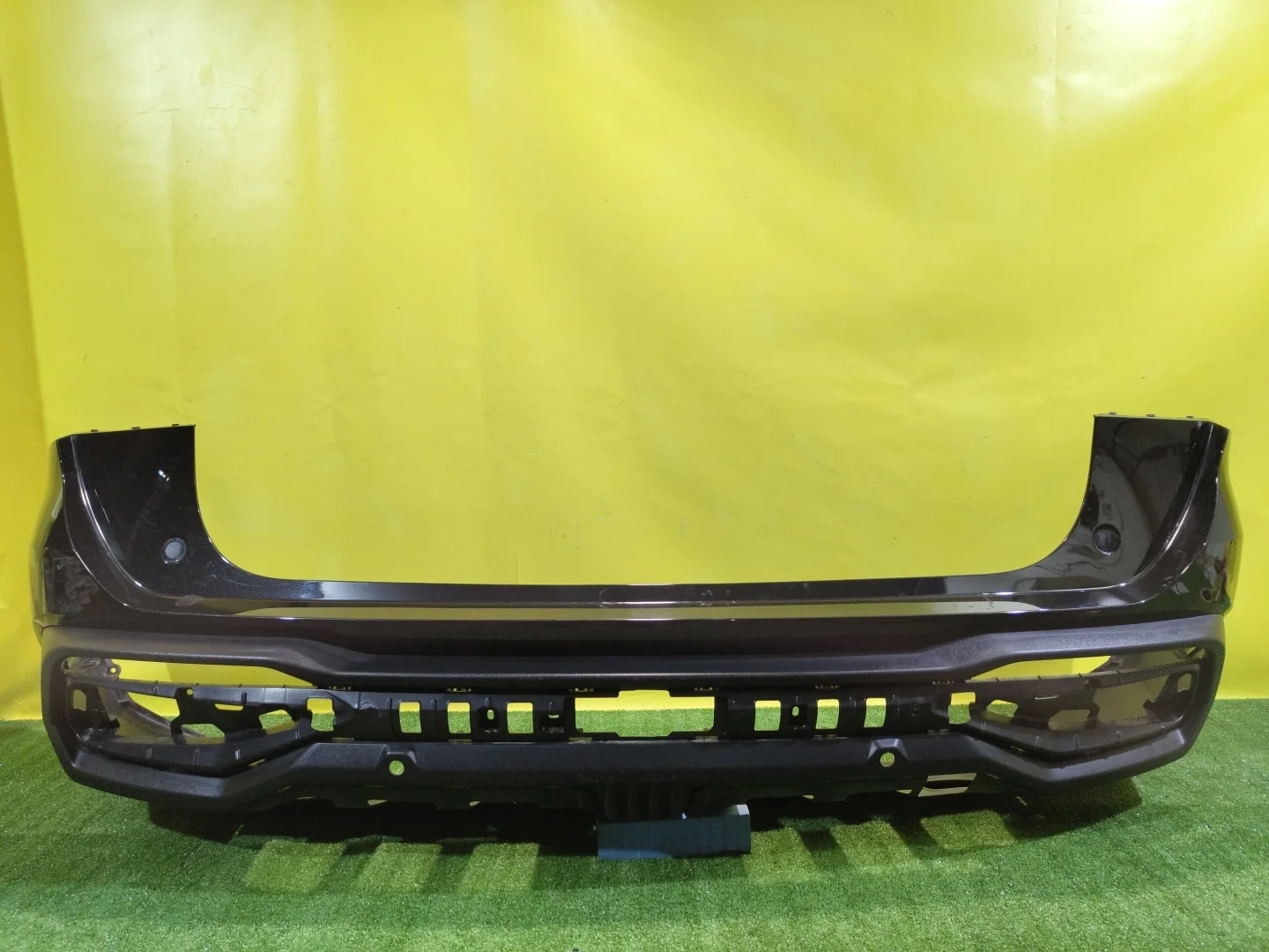 Бампер задний Geely  Atlas 2023