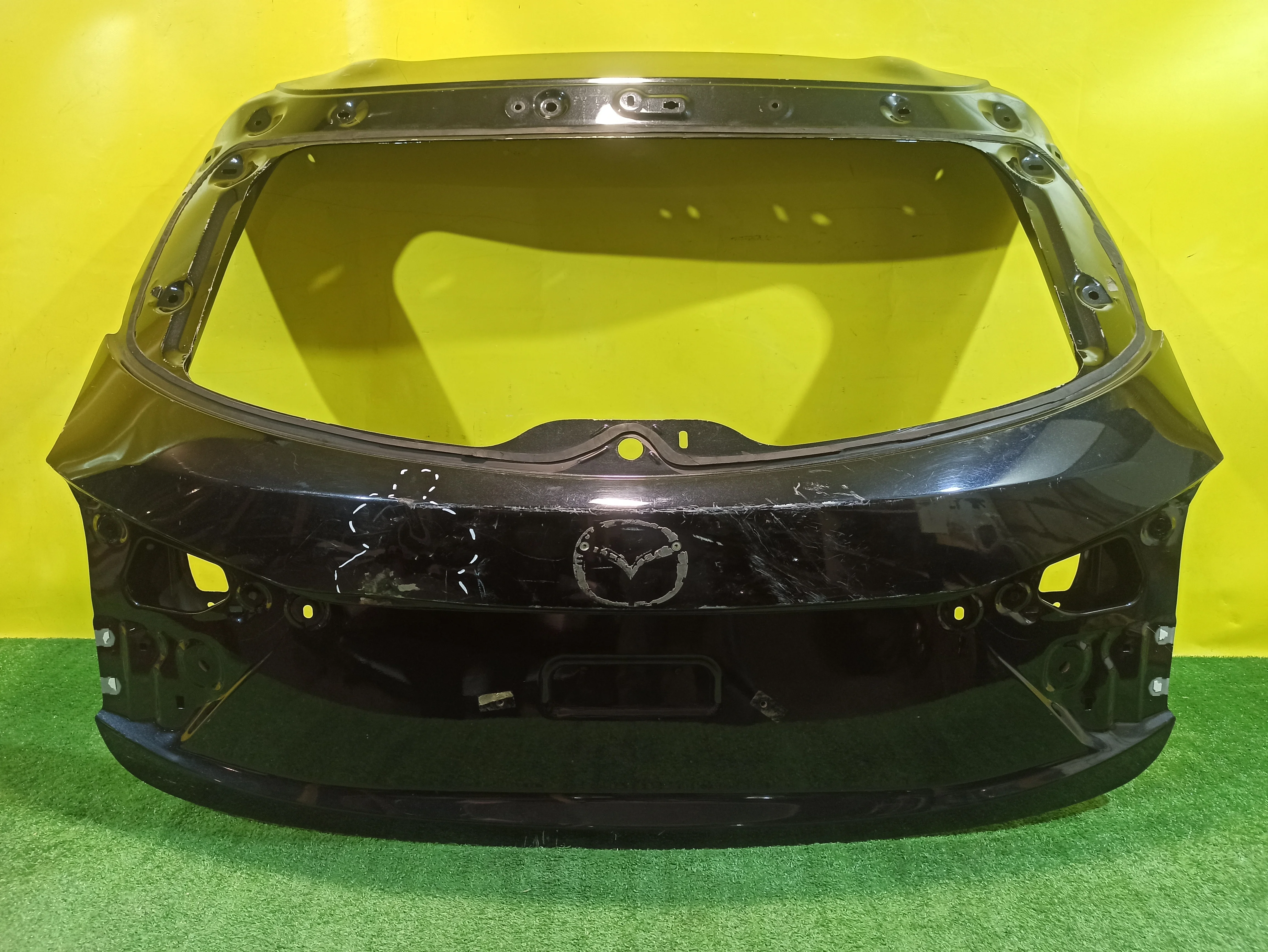 Дверь багажника Mazda 3 BM 2013