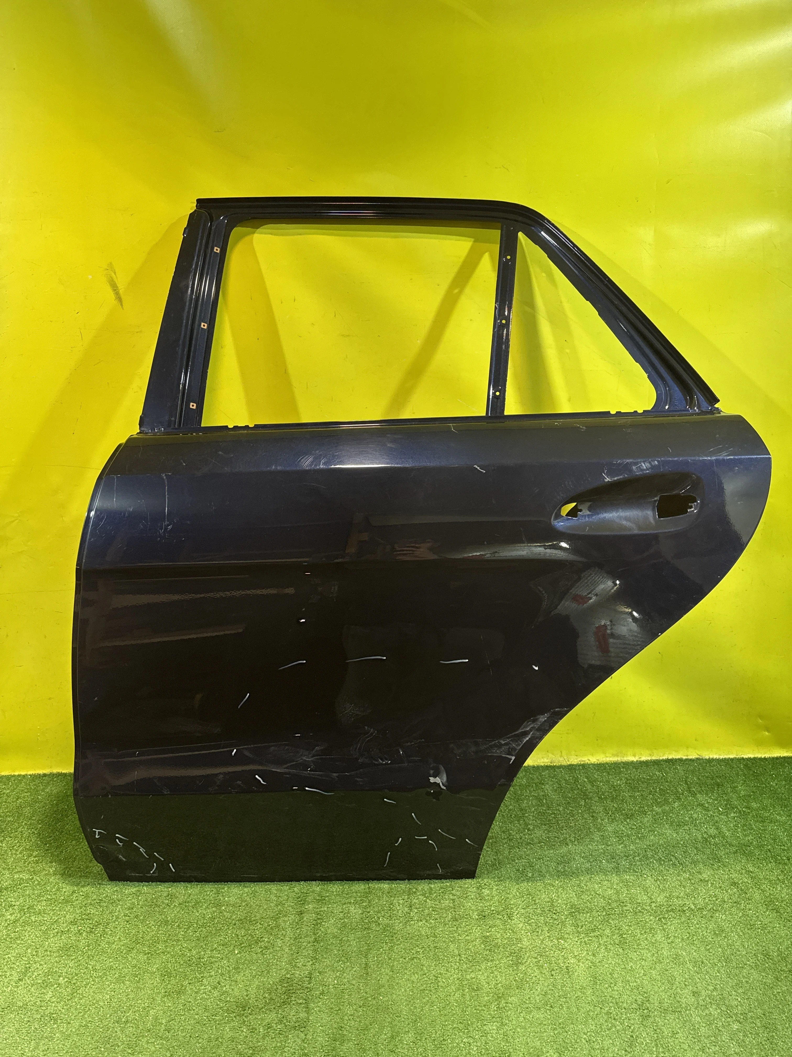 Дверь задняя левая MERСEDES BENZ ML-Class (w166)