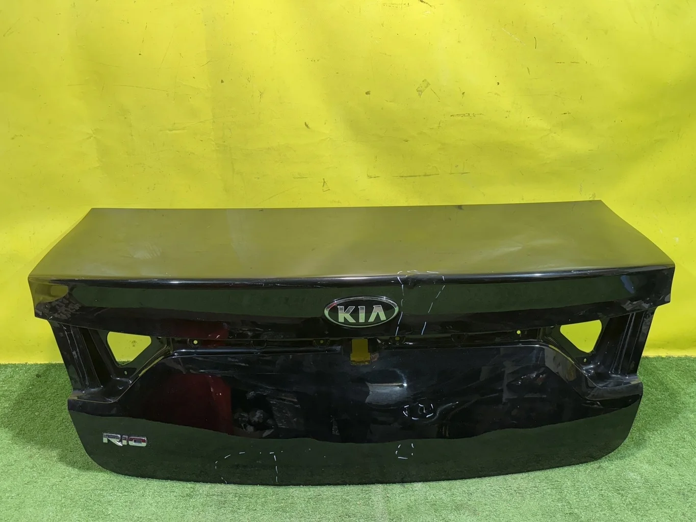 Крышка багажника Kia RIO 4 FB 2017