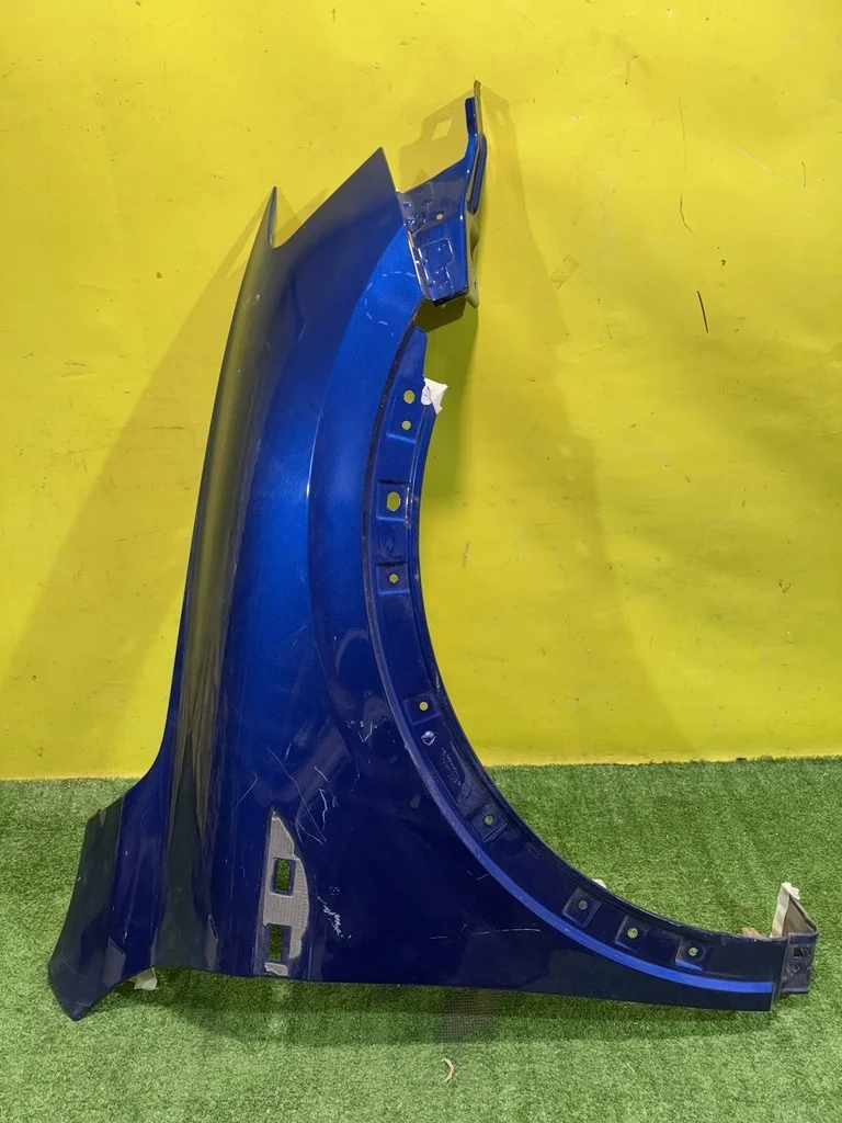 Крыло переднее правое Renault Arkana 2018