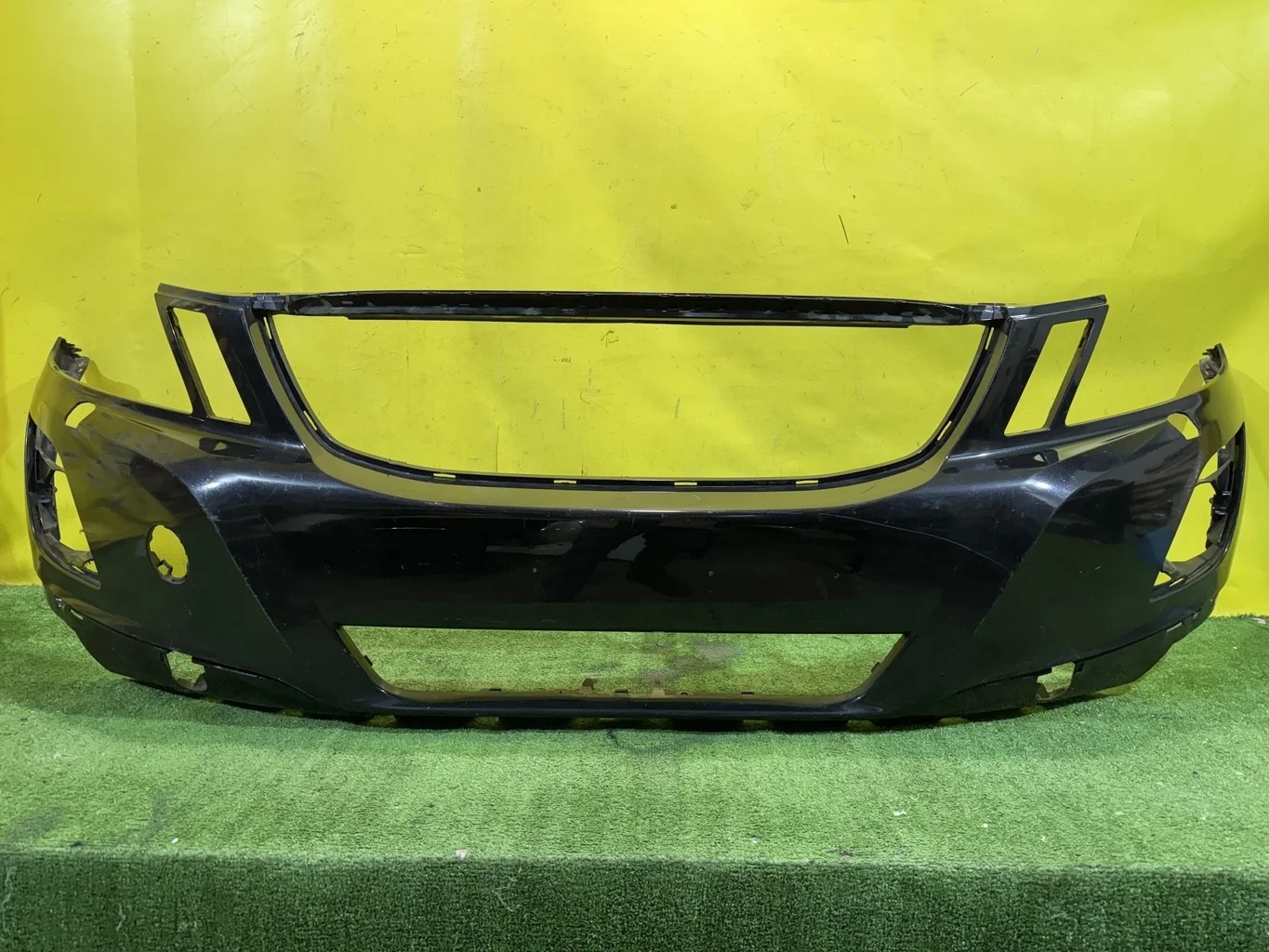 Бампер передний Volvo XC60 2008