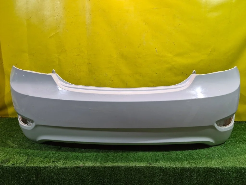 Бампер задний Hyundai Solaris 2010