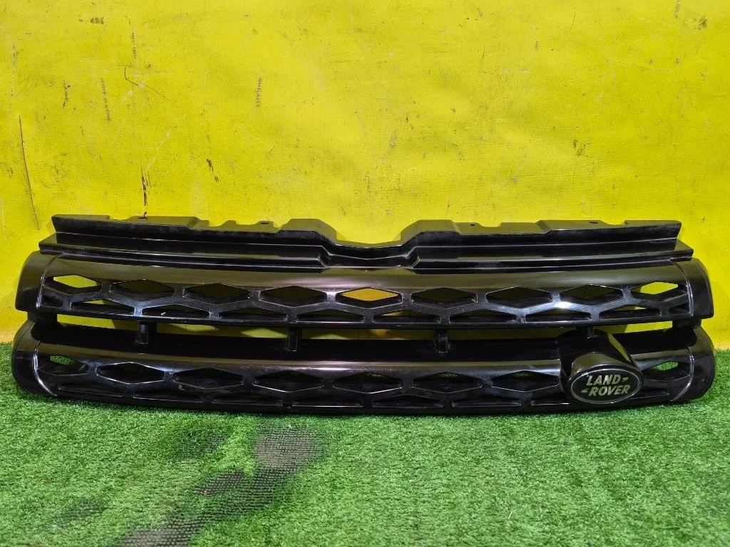 Решетка радиатора Land Rover Range Rover Evoque L