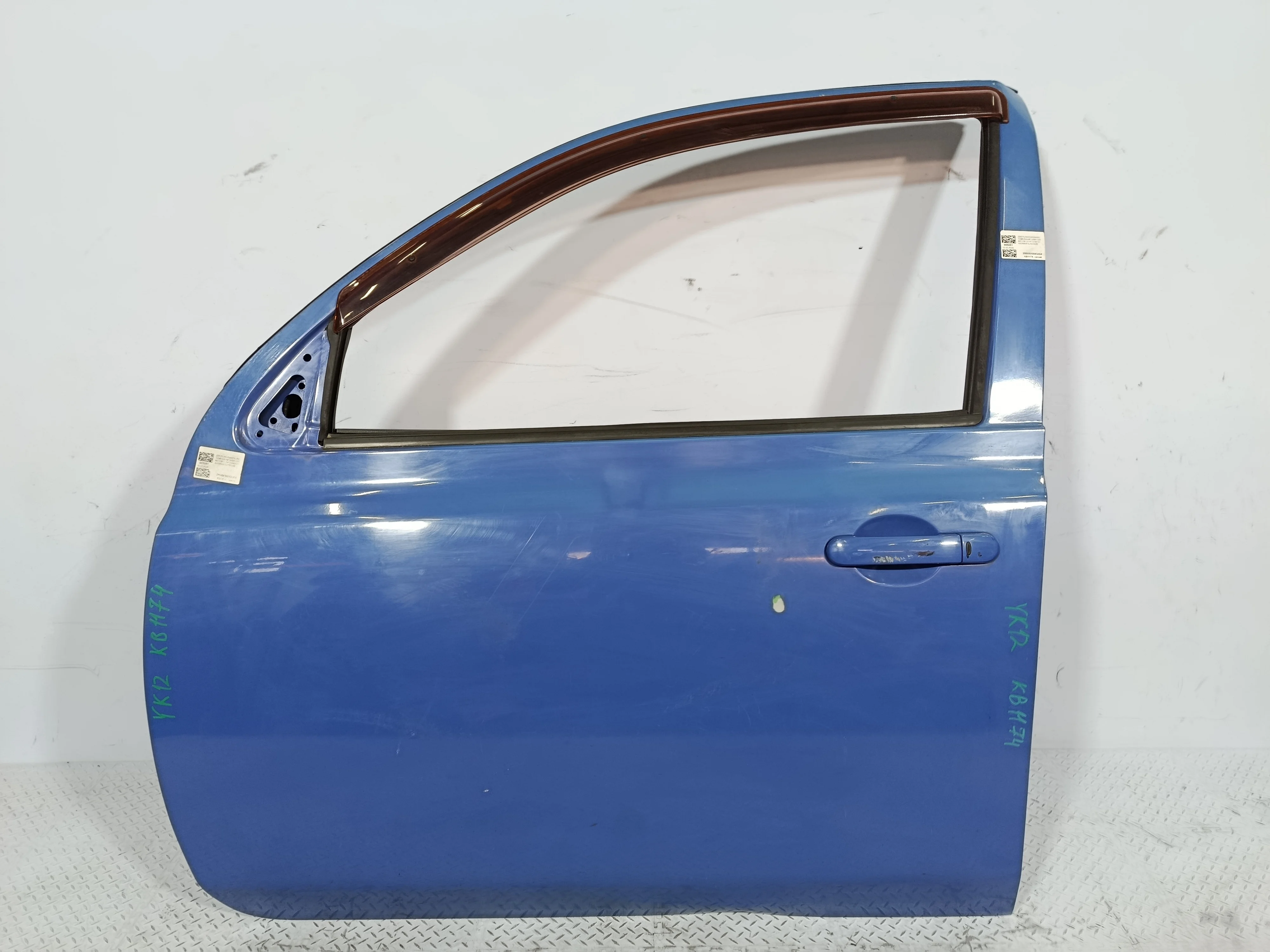 ДВЕРЬ NISSAN MARCH MICRA H0101AX0MM ПЕРЕДНЯЯ ЛЕВАЯ  синий, B42 KB1174