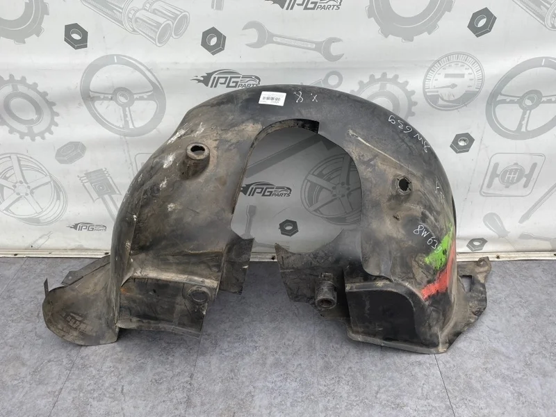 Подкрылок передний правый Mercedes-benz Vito 2008 W639