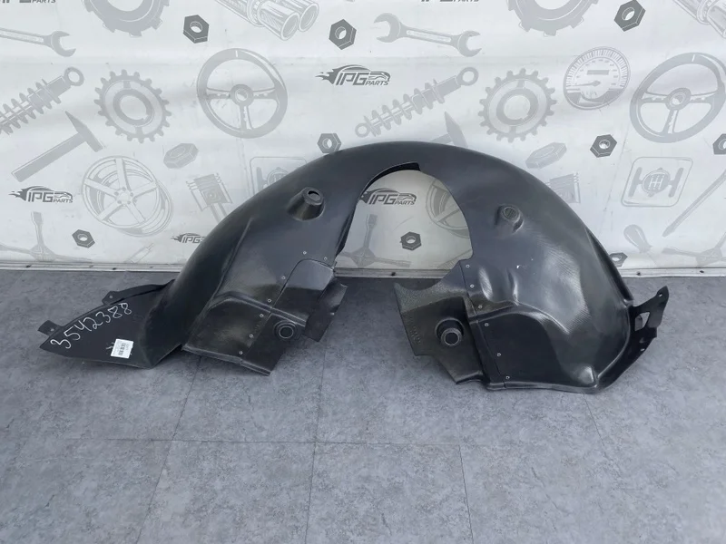 Подкрылок передний правый Mercedes-benz V W639