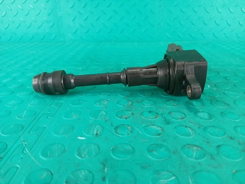 Катушка зажигания Nissan X-Trail T30, Teana J31, Primera 2000-2007