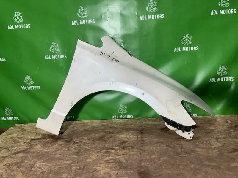 Крыло Honda Civic 8 2006-2011 60211SNBJ00ZZ 4D, переднее правое