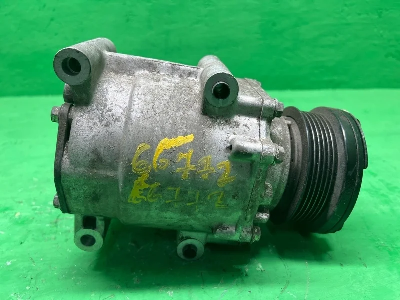 Компрессор кондиционера Ford Focus 1998-2004 1779107 1 EDDB EDDC EDDD EDDF 2.0Л 131ЛС