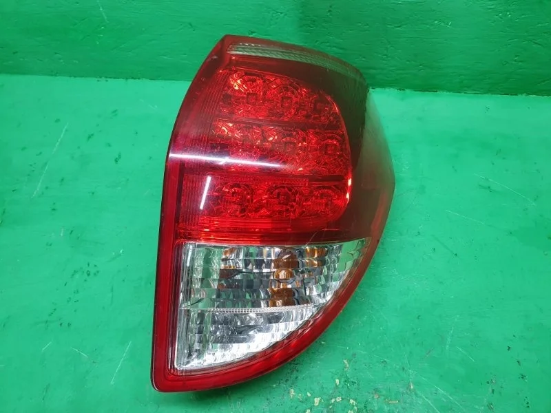 Фонарь Toyota RAV4 2006-2012 8155142090 30, правый