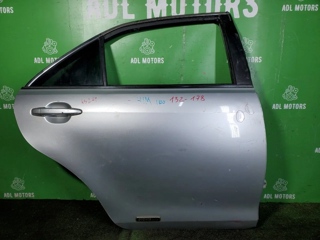 Дверь Toyota Camry 2006-2011 6700333161 40, задняя правая