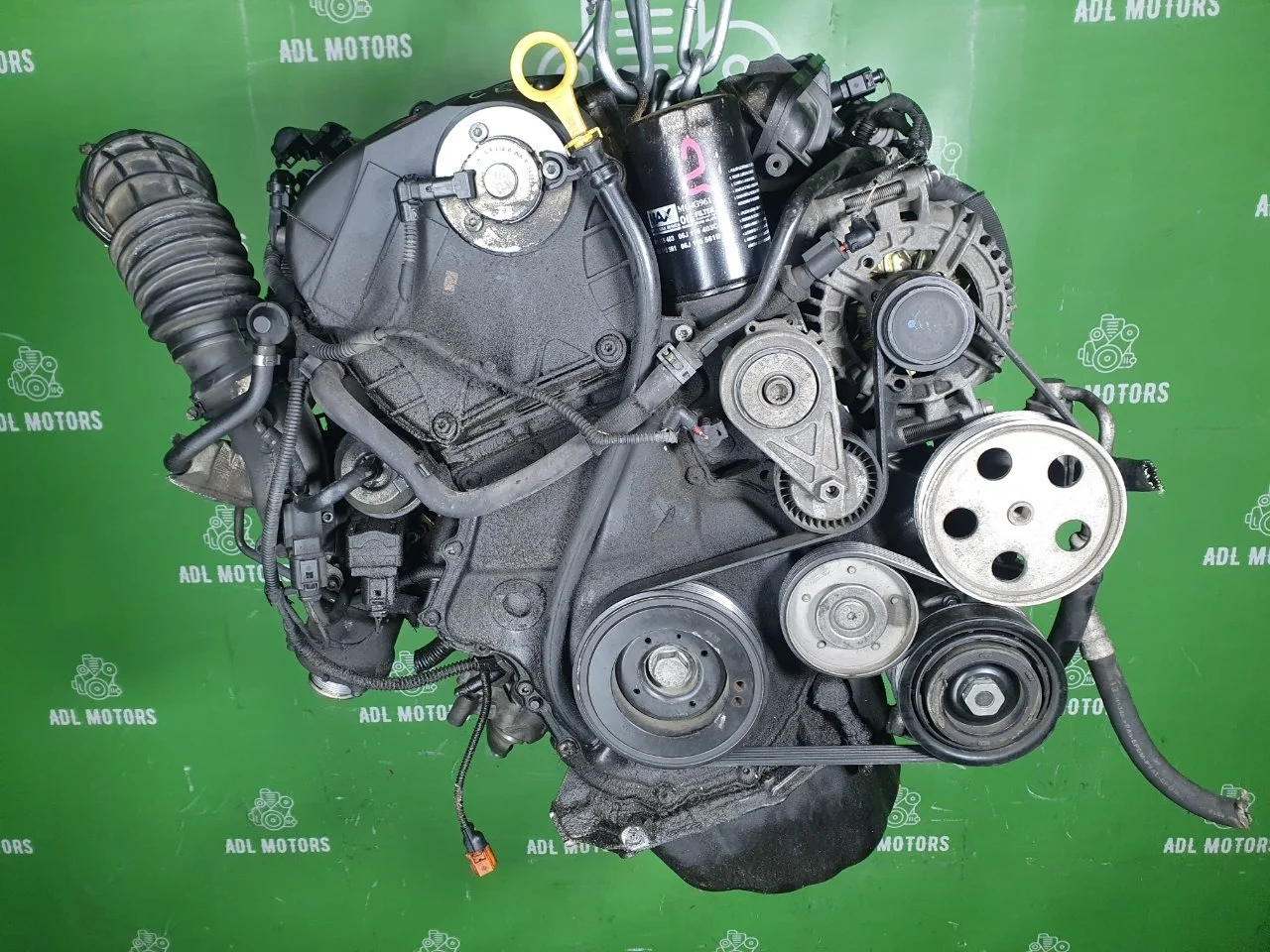 Двигатель Audi A4 B8 A5 8T 2008-2012 CDN CDN
