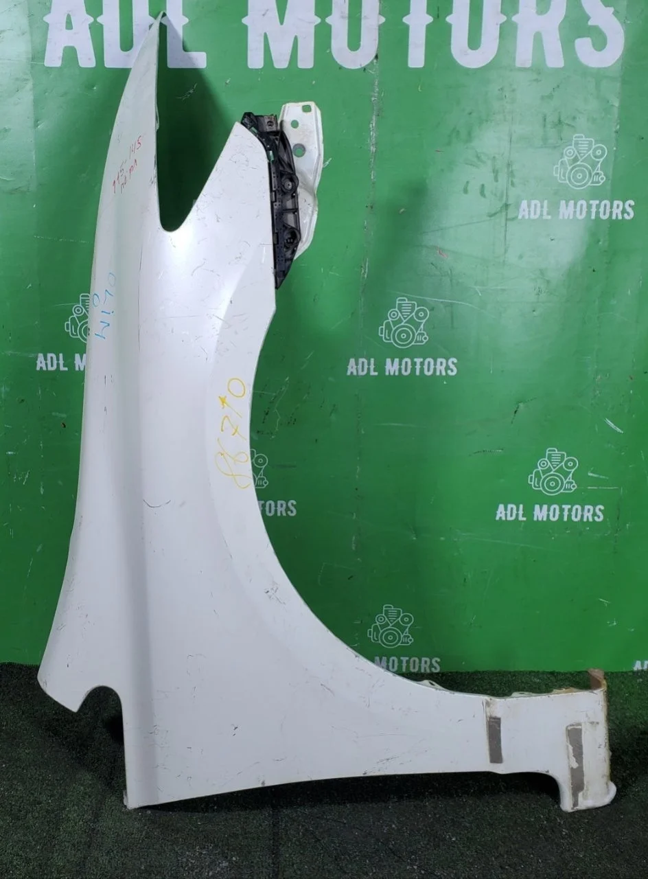 Крыло Honda Civic 8 2006-2011 60211SNBJ00ZZ 4D, переднее правое