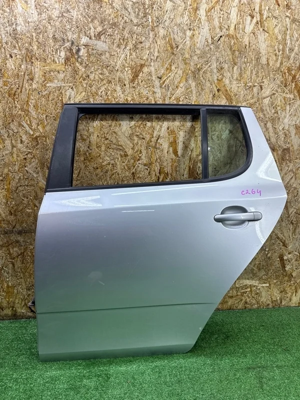 Дверь боковая Skoda Fabia 2 2007-2015