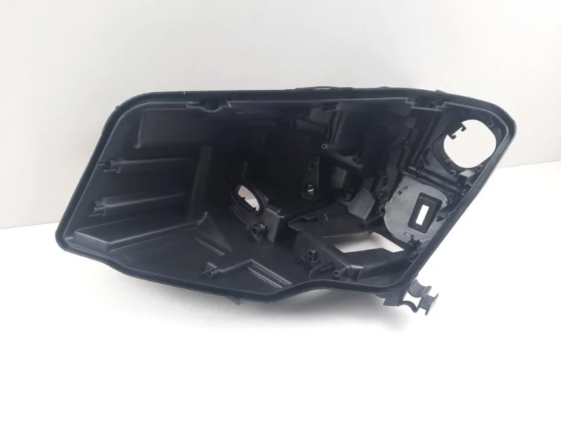 Корпус фары Mercedes-Benz GLA 2017-2020 A1569066900 X156, левый