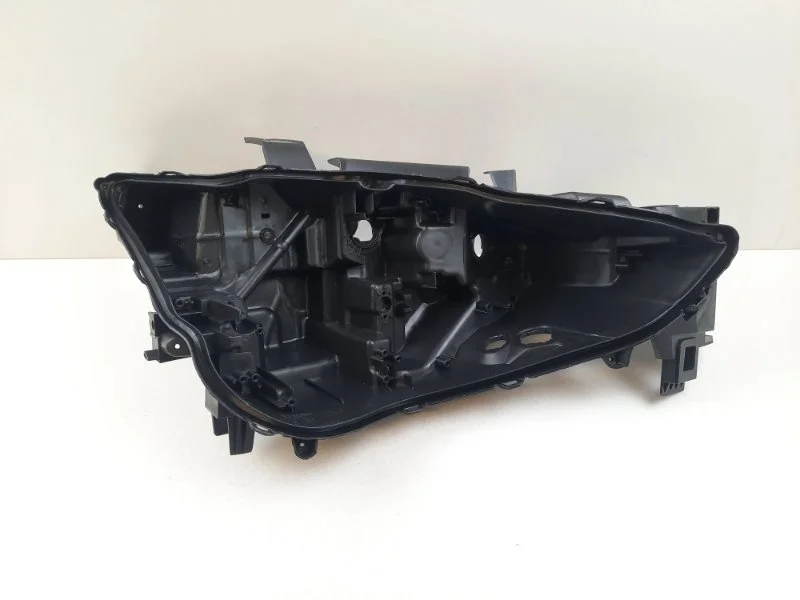Корпус фары Mazda CX-5 2017-2022 KD5L51030 2, правый