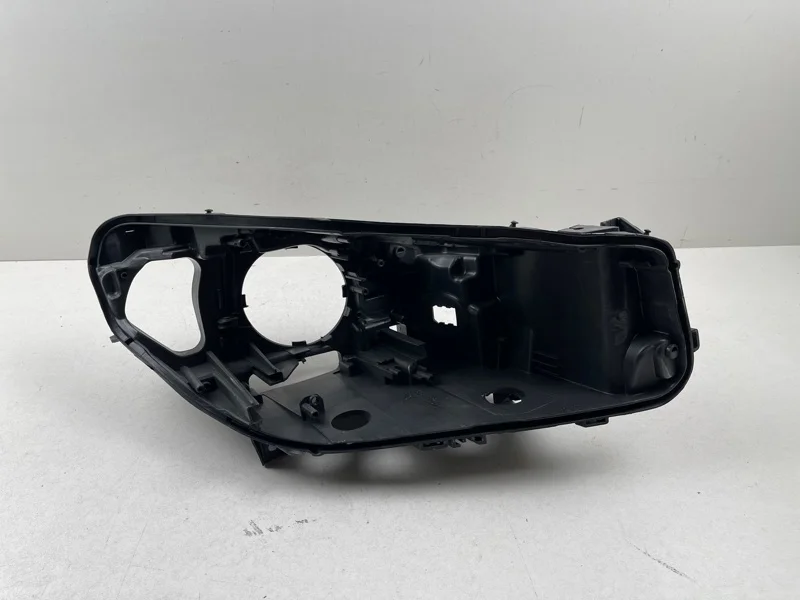 Корпус фары BMW 5er 2010-2015 63127262723 F07, правый