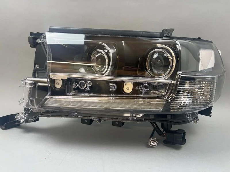 Фара Toyota Land Cruiser 2015-2021 PZ36760557 200, передняя левая