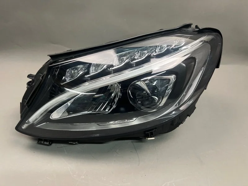 Фара Mercedes-Benz C-class 2014-2018 A2059062504 W205, передняя левая
