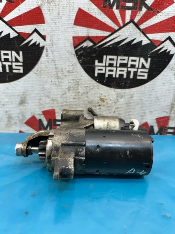 Стартер Audi A4 0001107508 CDH