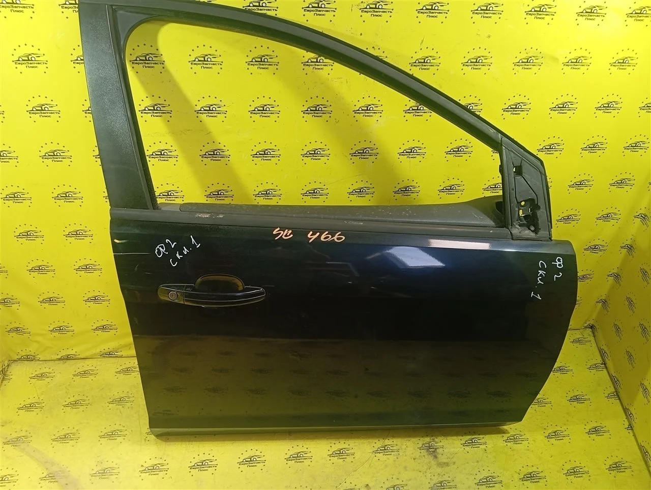 Дверь Ford Focus 1530169 2, передняя правая