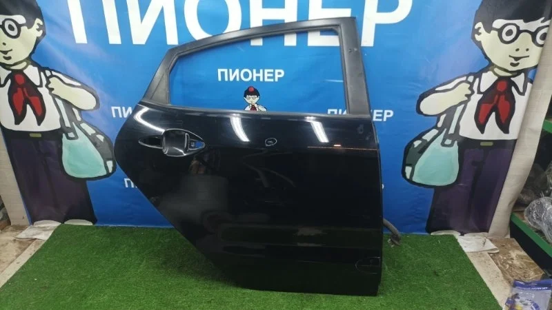 Дверь Kia Rio 2011