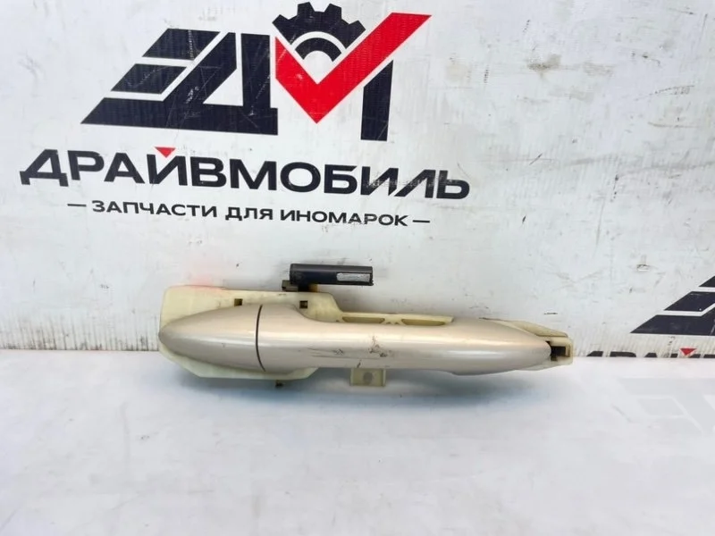 ручка двери внешняя Hyundai Solaris 2013 RB G4FC