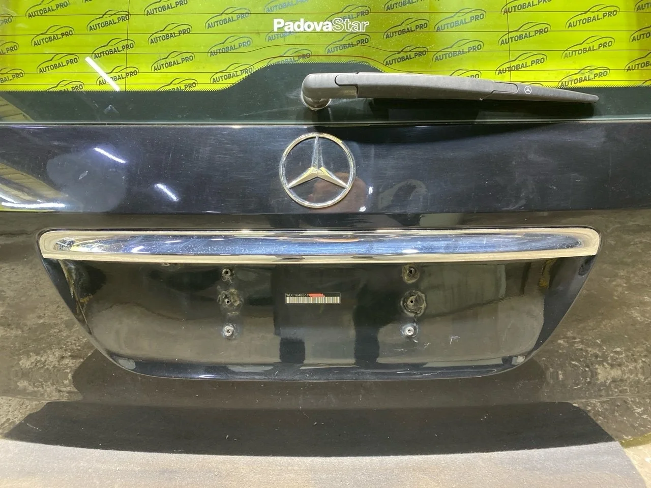 Молдинг крышки багажника Mercedes-Benz GL-Класс I X164 500 (2006-2009) 2006 A1647400993 5.5 I M273