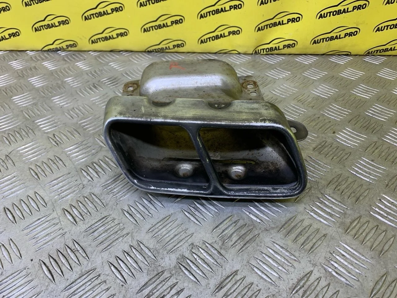 Насадка на глушитель Mercedes-Benz GL-Класс I X164 500 (2006-2009) 2006 A1644902327 5.5 I M273, правая