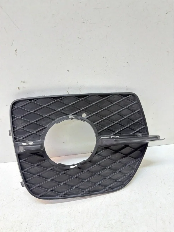 Решетка бампера BMW X6 2007-2012 E71