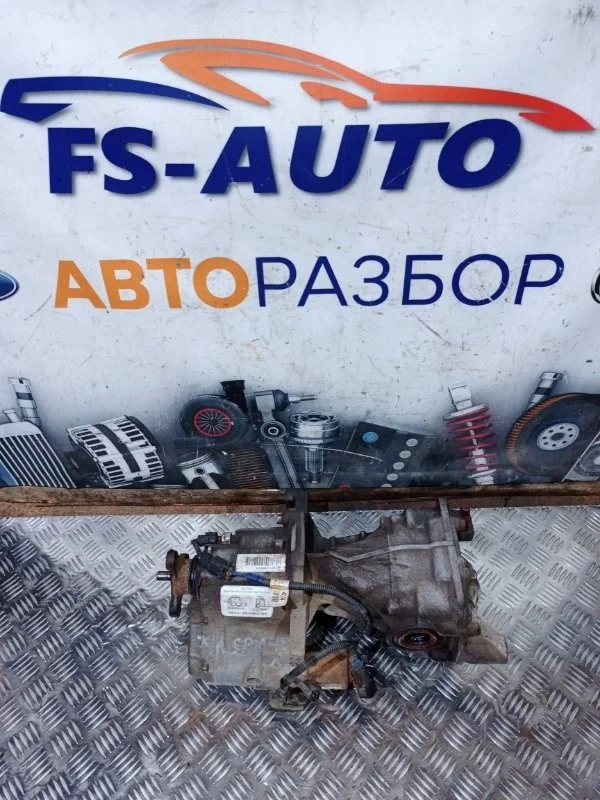 Редуктор Kia Sportage 3 2012 530003B600 SUV 2.0 D4HA, задний