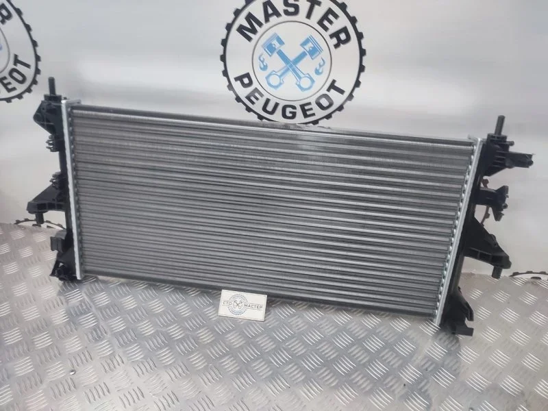 Радиатор охлаждения двс Peugeot Boxer 250