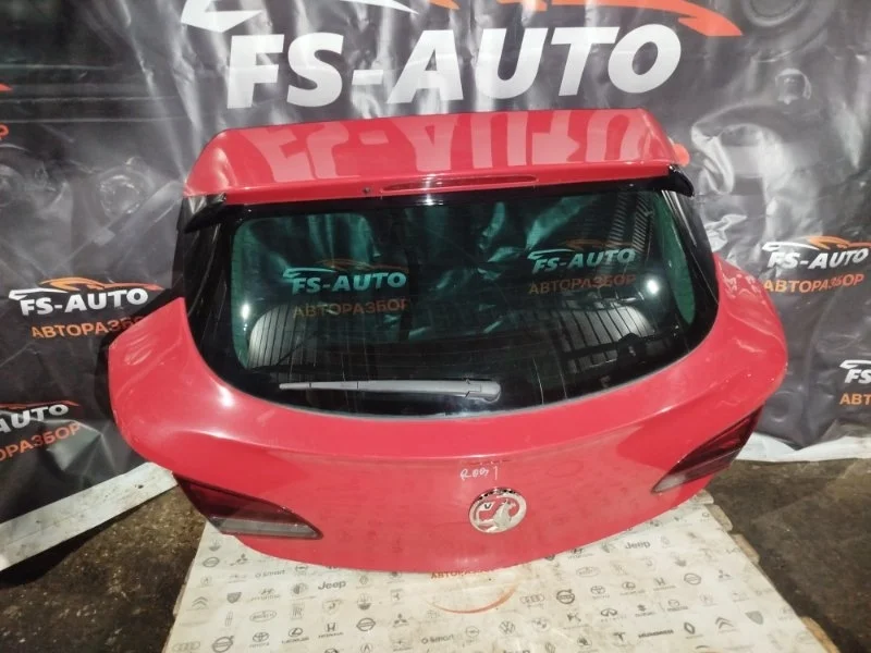 Крышка багажника Opel Astra J GTC 2012 13371615 КУПЕ 3 ДВЕРИ A16LET