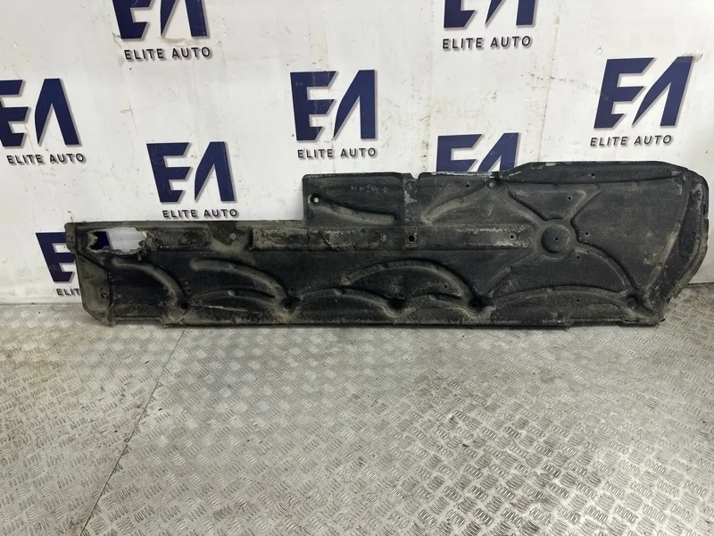 Защита днища Mercedes E350 2010 A2126100708 W212 3.5, правая
