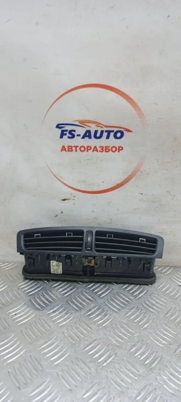 Воздуховод салона Ford Kuga 2 2014 AM51R01815ACW SUV 1.6 JQMA ECOBOOST