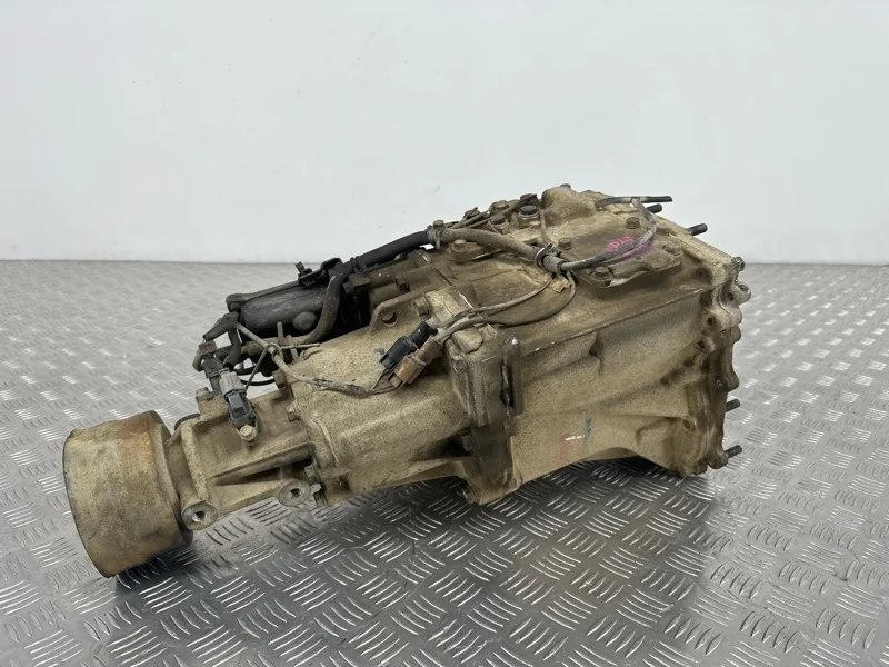 Раздатка Mitsubishi Pajero 4 V90