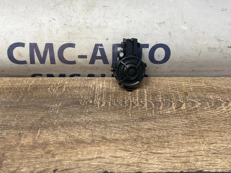 Динамик Volvo XC90 30745936 XC90 3.2