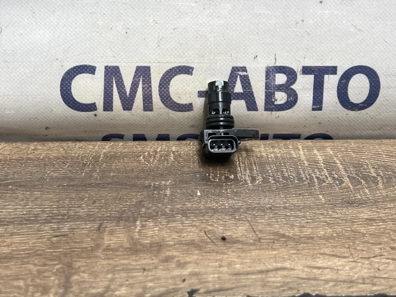 Датчик распредвала Volvo S80 30711293 С80 4.4 B8444S