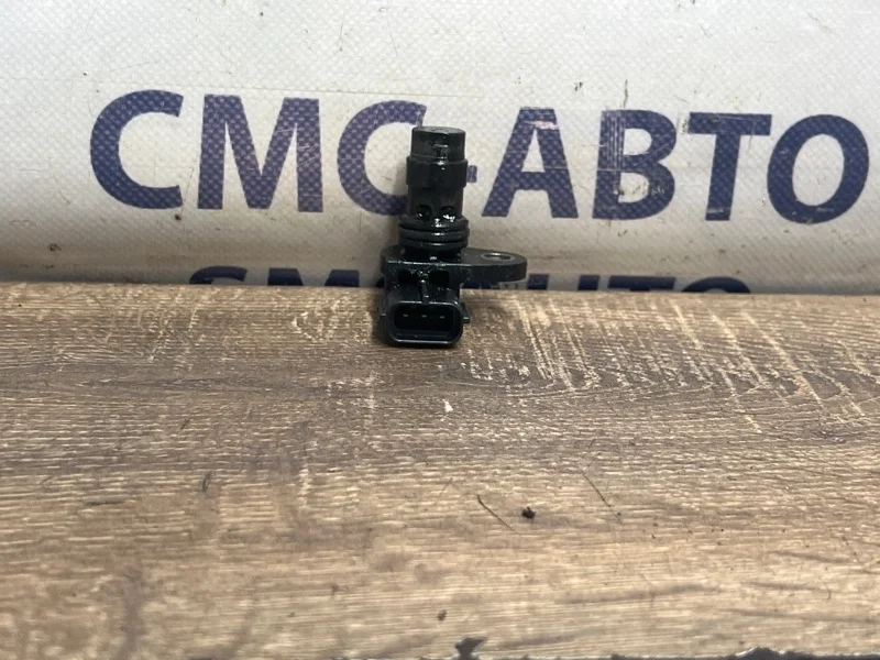 Датчик распредвала Volvo S80 30711293 С80 4.4 B8444S