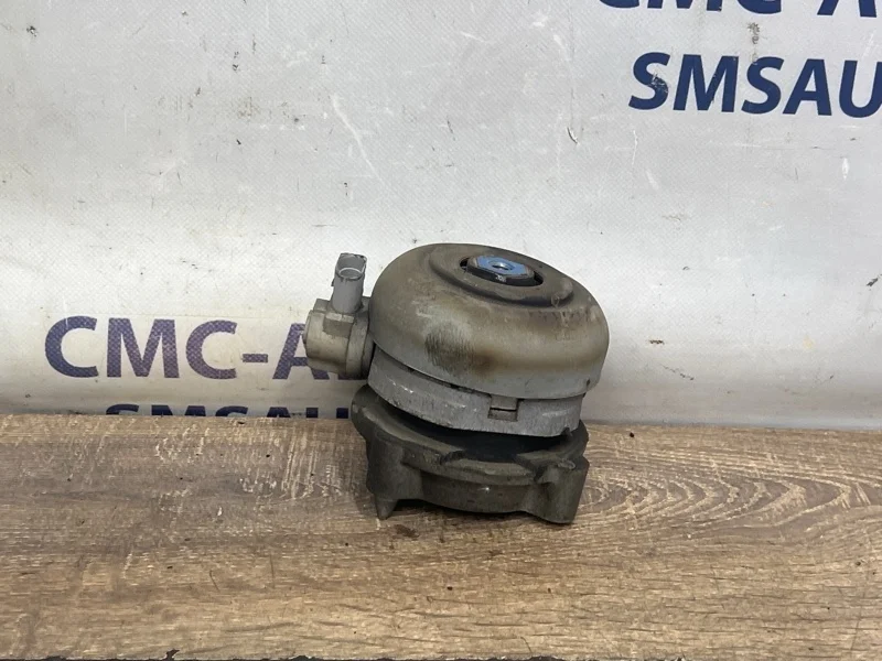 Опора ДВС Audi A8 4E0199381FL D3 5.2 BSM, левая