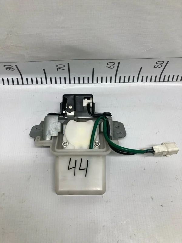 Замок стекла багажника TOYOTA LAND CRUISER PRADO 2010 6937060020 KDJ150 1KDFTV, задний
