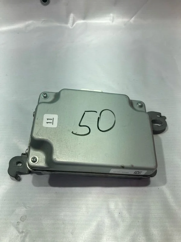 Инвертор TOYOTA Land Cruiser 2019 8621060151 URJ202 1VD-FTV 4.5