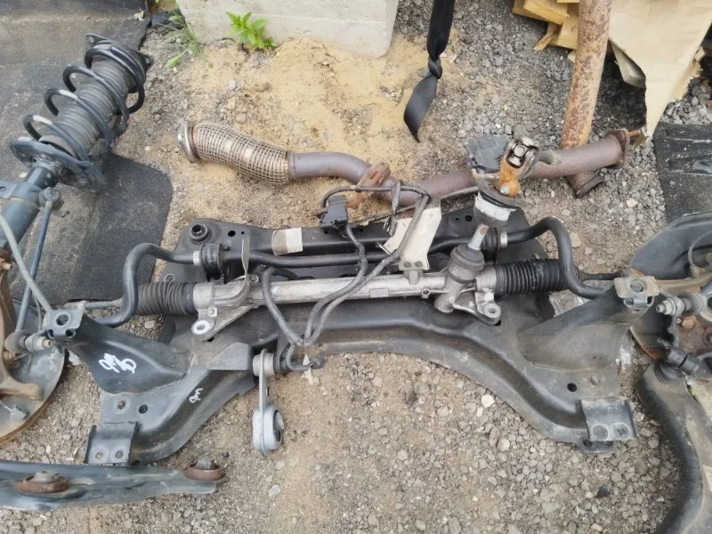 Рулевая рейка Nissan Qashkai 2015 480014EH0B J11E R9M, передняя