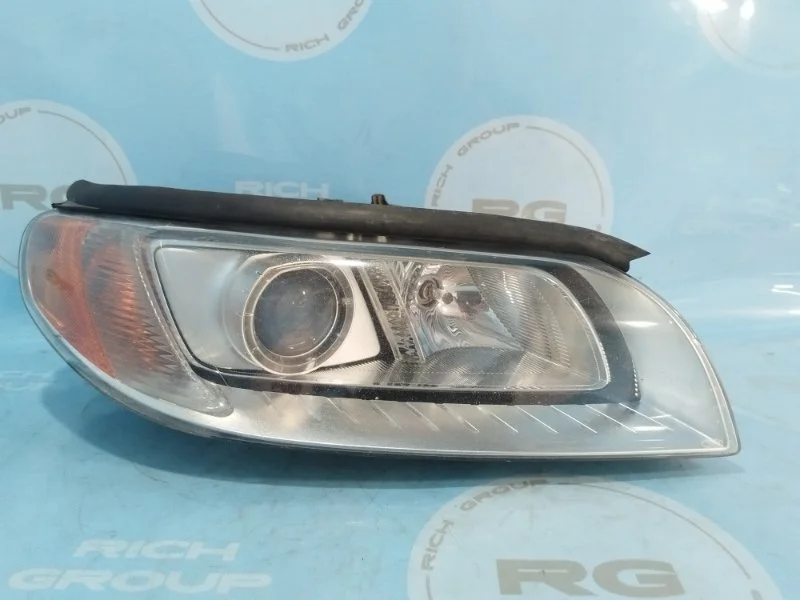 Фара Volvo V70 31214348, передняя правая